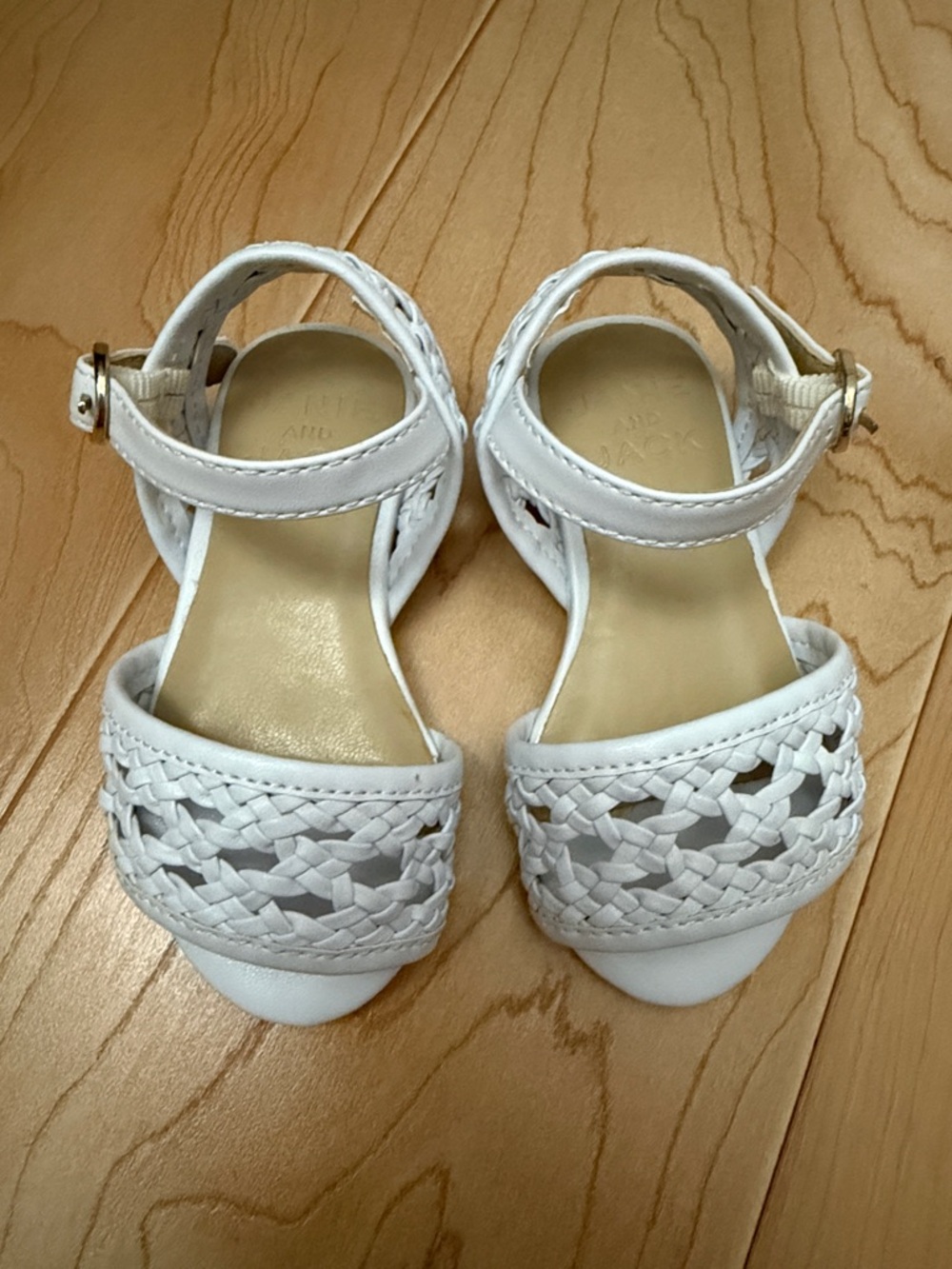 Janie and Jack Baby Girl White Basketweave Woven Ankle-Strap Sandals Size 4 NWOT